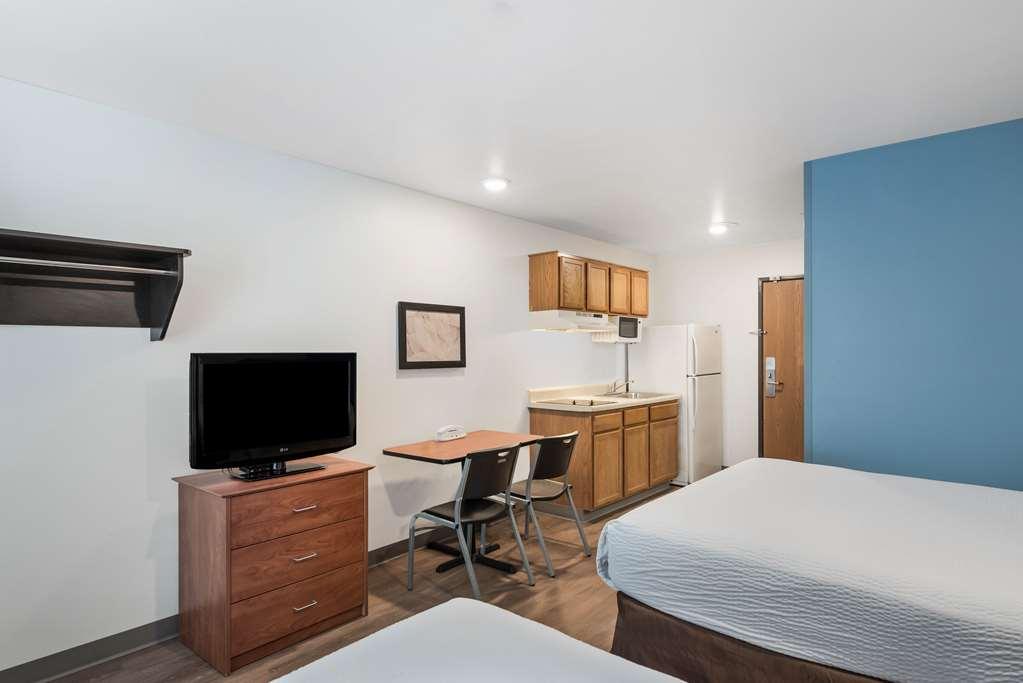 Extended Stay America Select Suites - Orlando - East Phòng bức ảnh